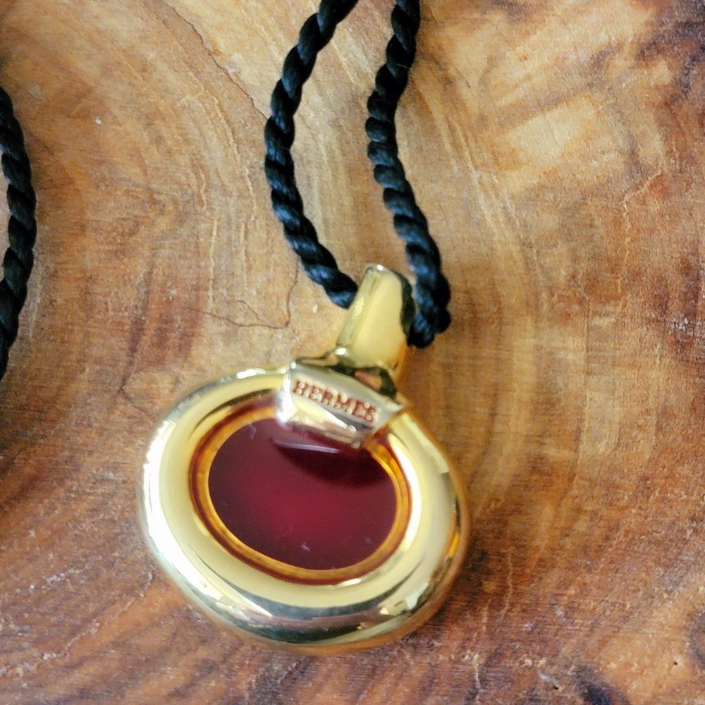 Hermes Perfume diffuser necklace